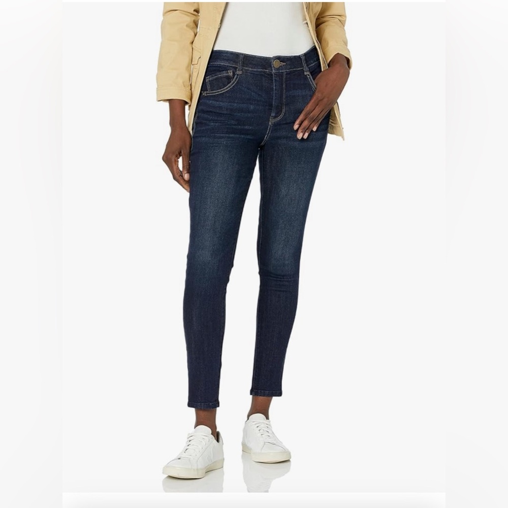 Democracy Women's Ab Solution High Rise Ankle Jean
